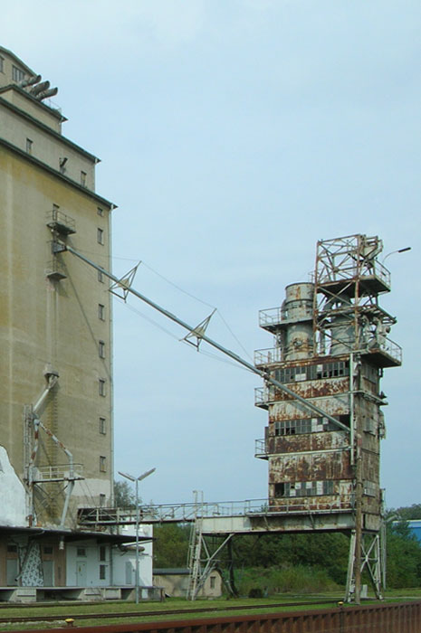 Getreidespeicher am Alberner Hafen