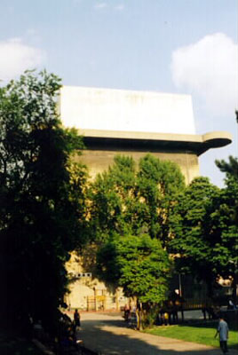 Der Feuerleitturm im Esterhazypark, der zum Gefechtsturm Stiftskaserne gehört