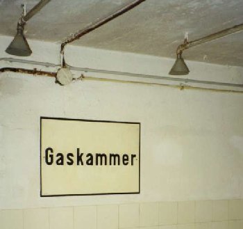 Als Duschraum getarnte Gaskammer