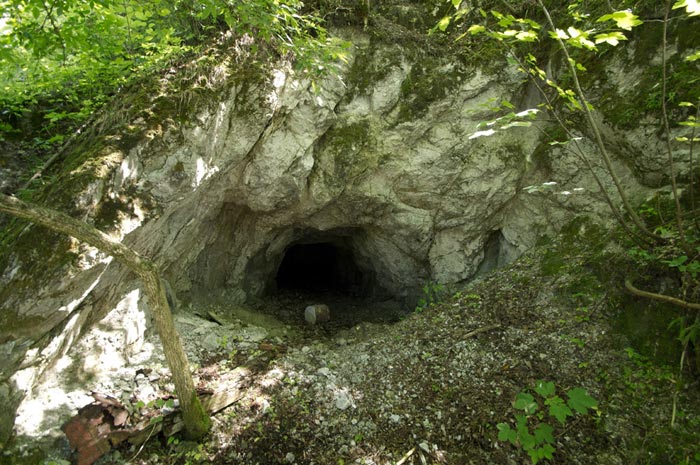 Luftschutzstollen der Anlage