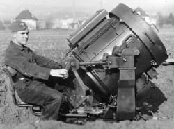 200 cm Flakscheinwerfer